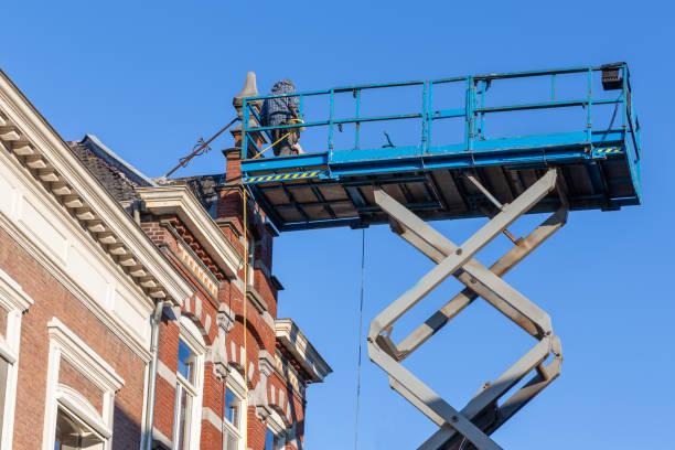 Plataforma Elevatória Venda: 7 Dicas para Comprar certo