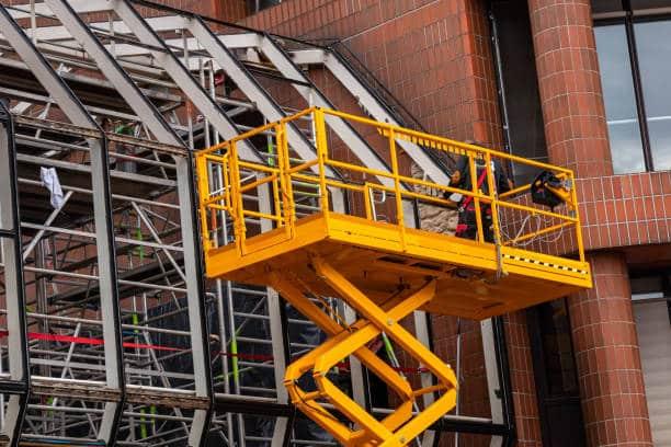Descubra o Preço de Plataformas Elevatórias e Como Escolher