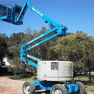 Plataforma elevatória articulada aluguel