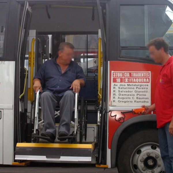 Plataforma Elevatoria Para Caminhao